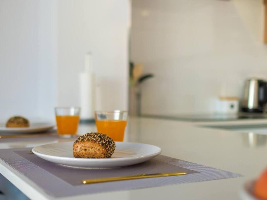 Bonito Apartamento 2 Minutos De La Playa フエンヒロラ エクステリア 写真